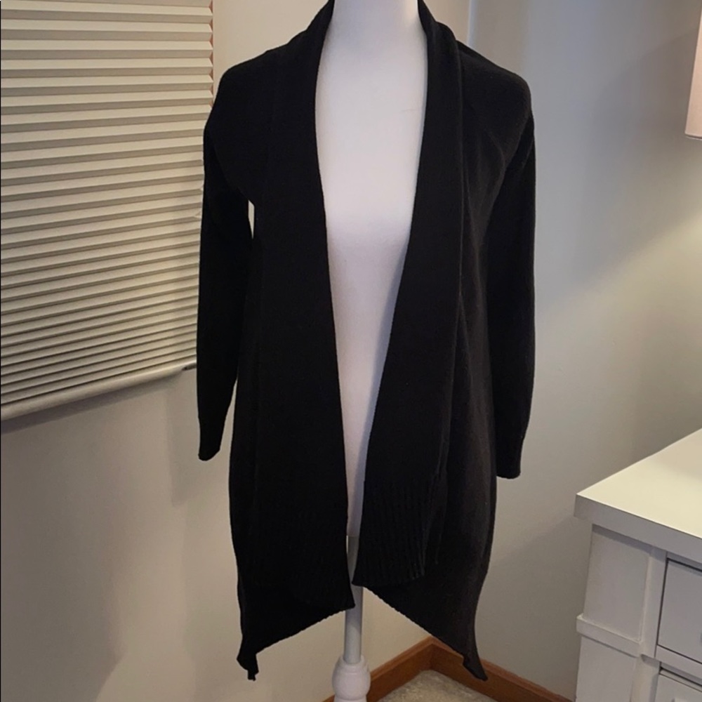 Elan Cardigan
